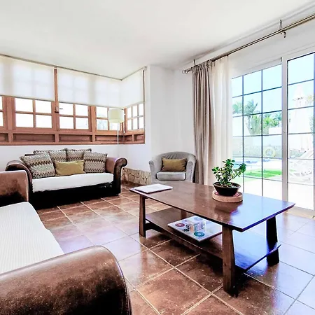 فيلة Casa Tauro أذيخي